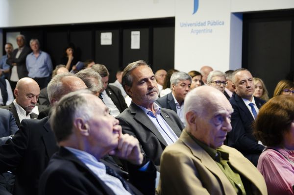 2025 12 02 PLENARIO 40 ANOS 0361